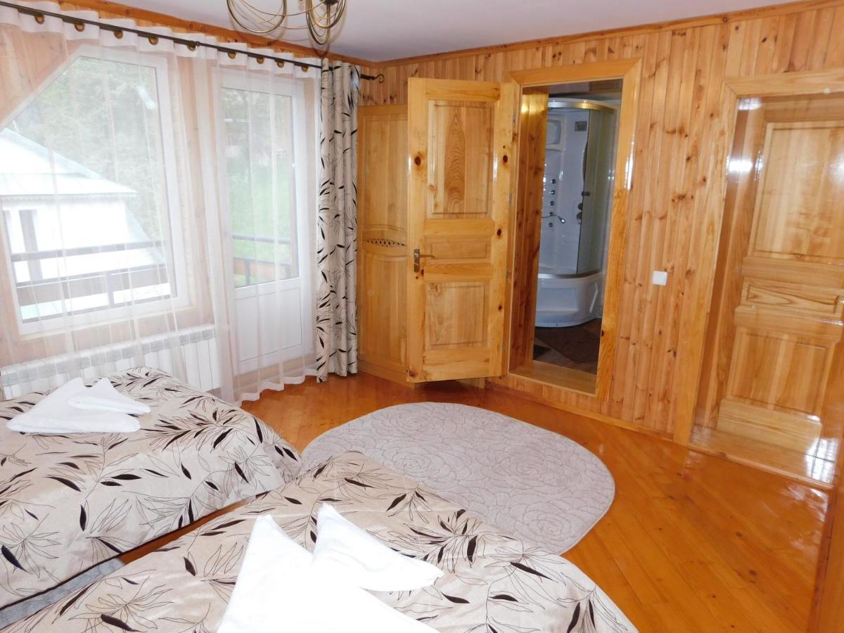 Glanz Cottage Yaremtche Extérieur photo