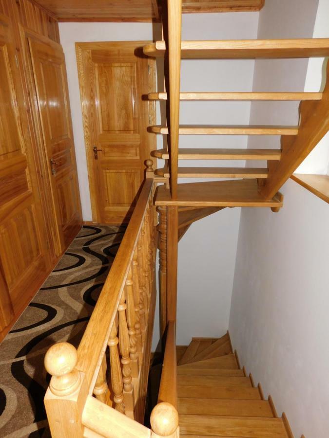 Glanz Cottage Yaremtche Extérieur photo