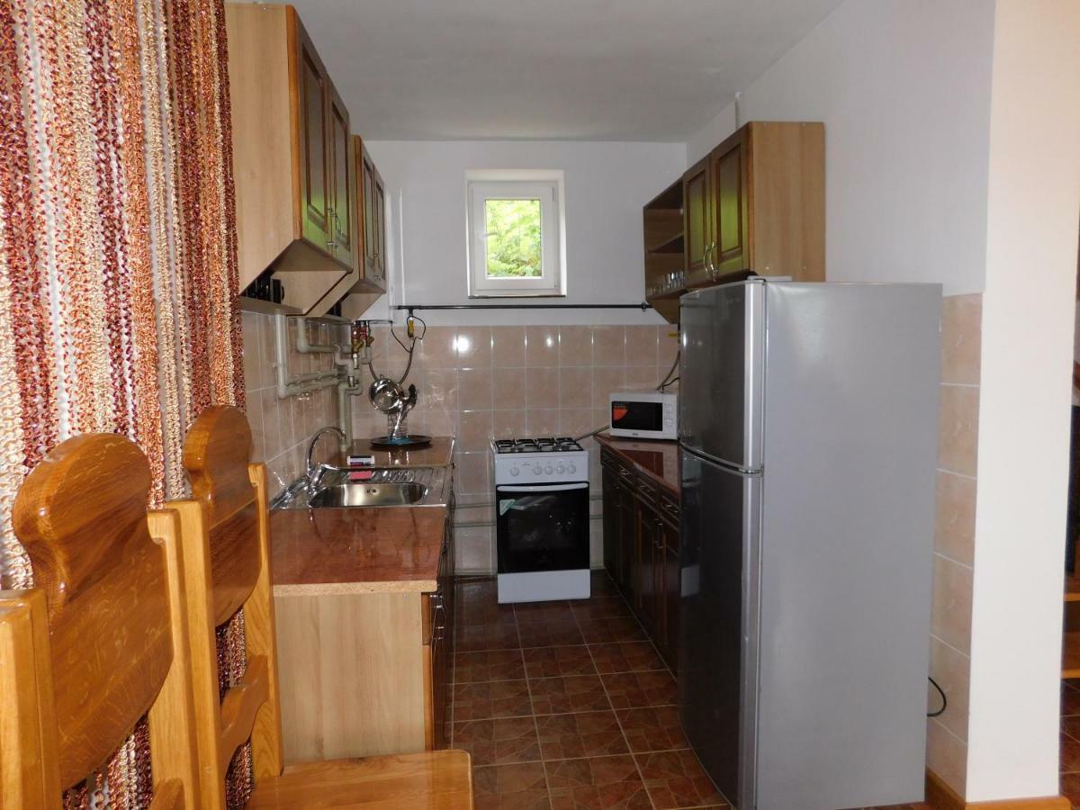 Glanz Cottage Yaremtche Extérieur photo