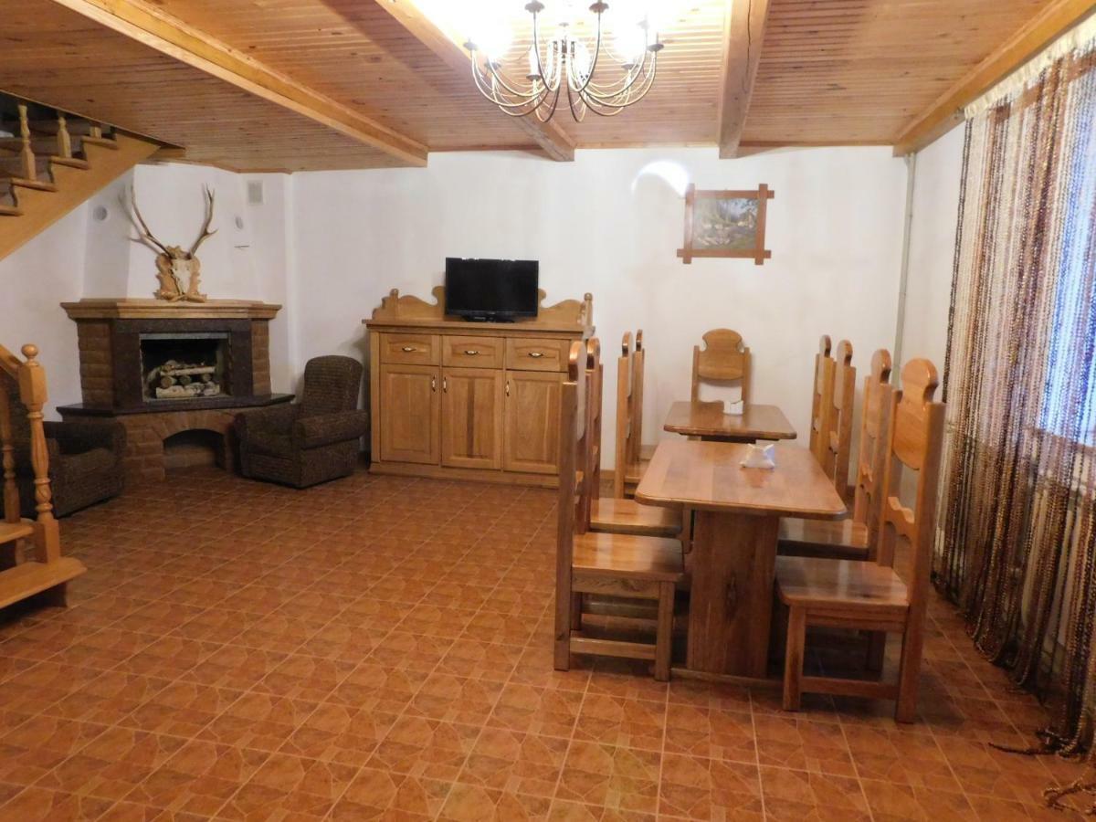 Glanz Cottage Yaremtche Extérieur photo